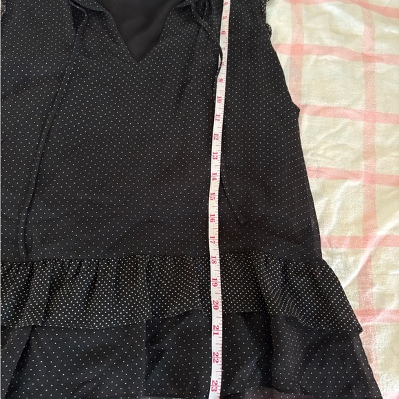 Women’s JOIE BLACK SILK POLKA DOT TOP SIZE Large. - Picture 7 of 7